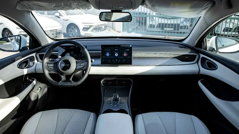 BYD Seal 05 DM-i 55KM Luxury Edition | 2025 - Image 11