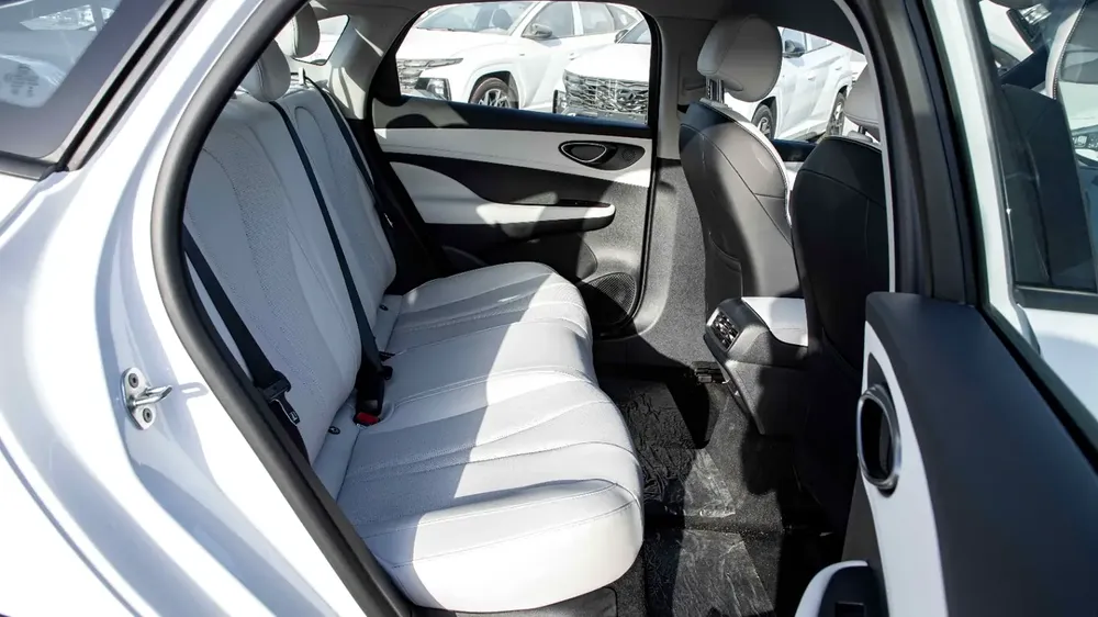 BYD Seal 05 DM-i 55KM Luxury Edition | 2025 - Image 19