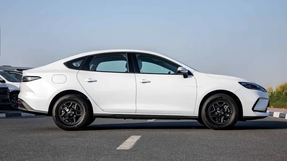BYD Seal 05 DM-i 55KM Luxury Edition | 2025 - Image 4
