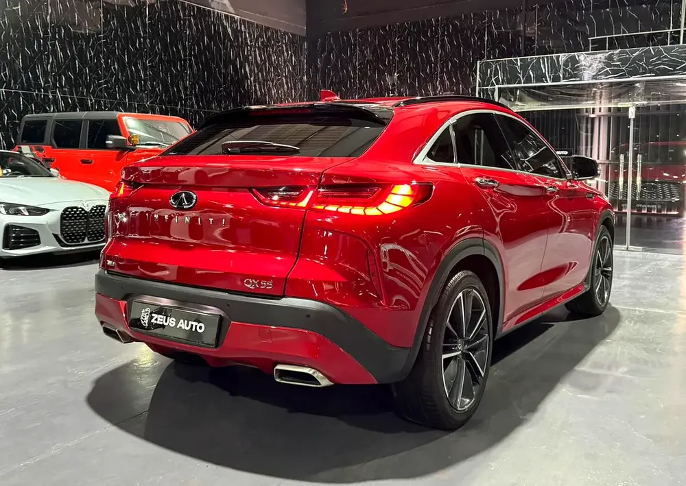 Infiniti QX55 LUXE |GCC | Low Mileage | Original Paint | 5 years Warranty and service contract - Image 4