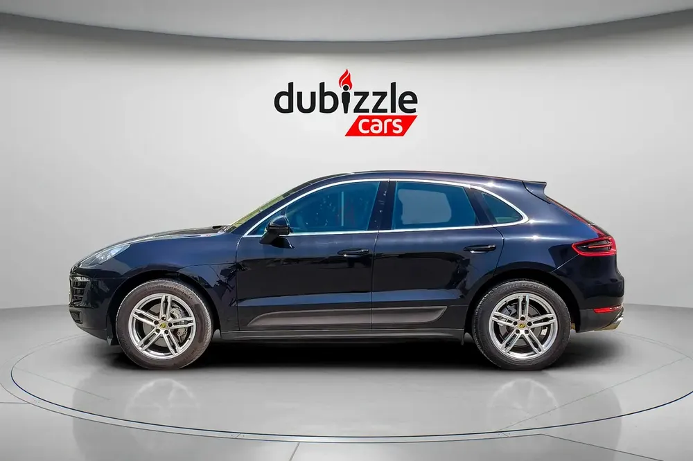AED 3358/month | 2015 Porsche Macan  | GCC Specs | Ref#474993 - Image 5
