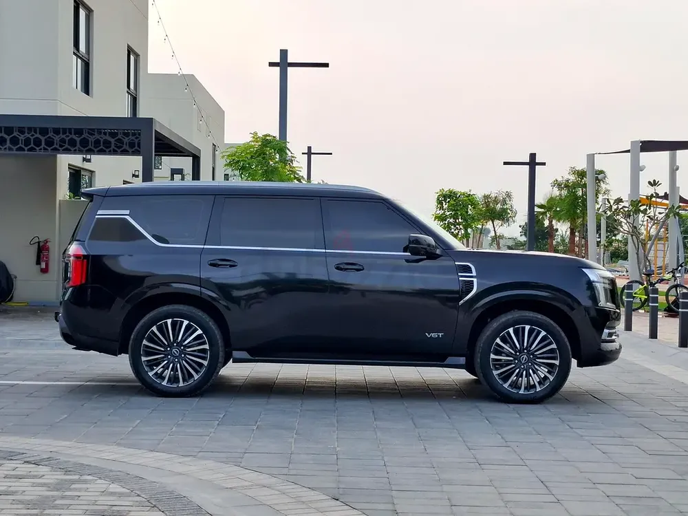AED 5698/month | 2025 Nissan Patrol LE Platinum City | GCC Specs | Ref#446247 - Image 4