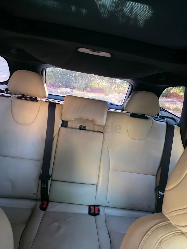 VOLVO XC60 2014 | GCC Specs | Full Option | Low KM | Family Driven - Image 15
