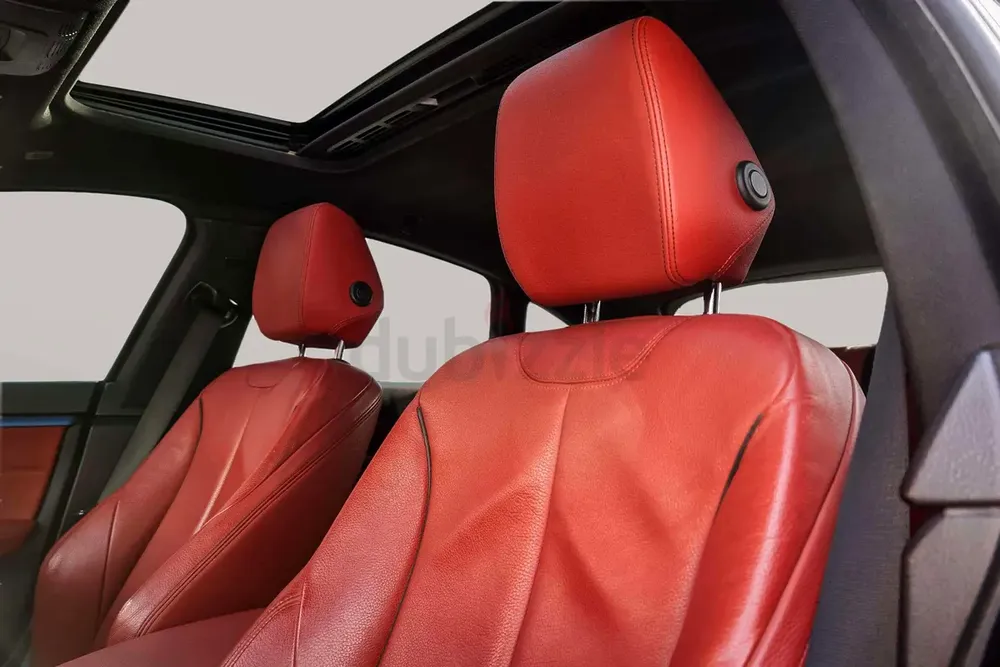 AED 1390/month | 2018 BMW 4-Series 430i | GCC Specs | Ref#427299 - Image 11