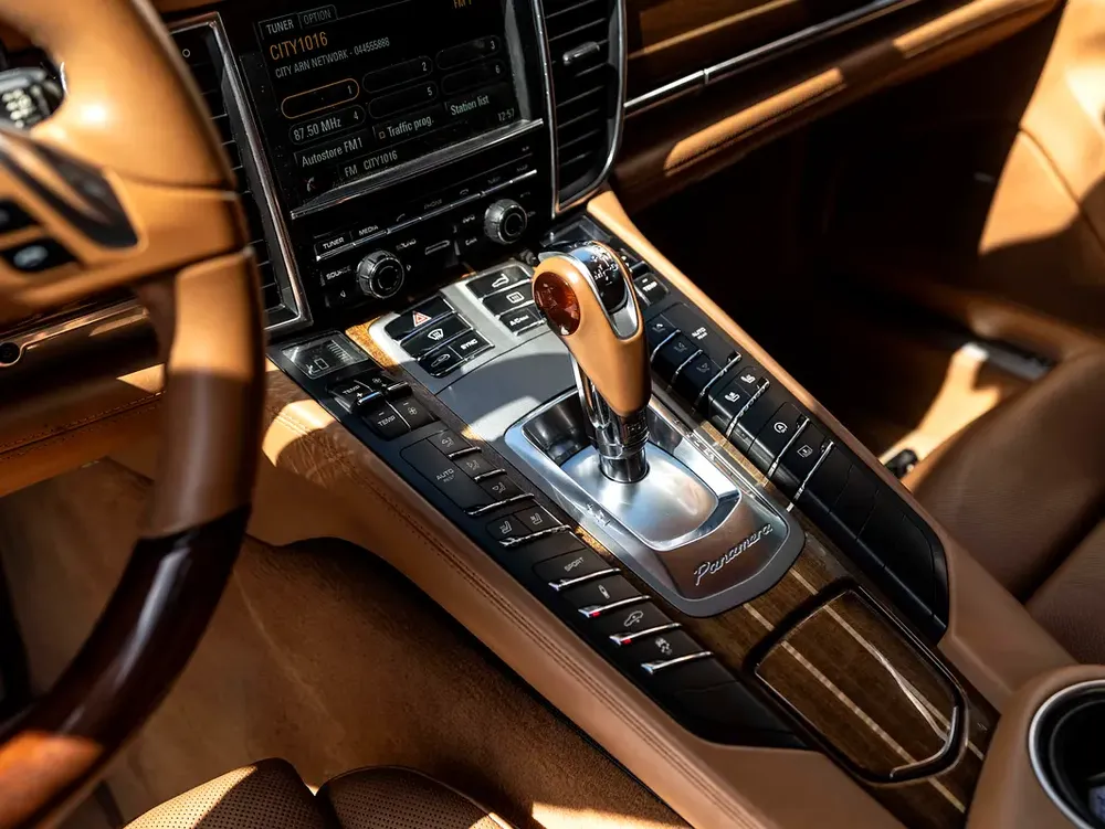 2014 PORSCHE PANAMERA TURBO | V8 PERFORMANCE SEDAN | FULL SERVICE HISTORY - Image 11