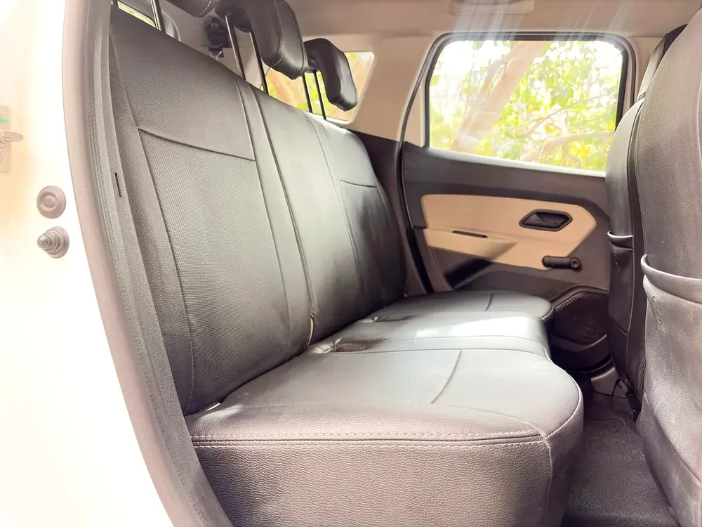 AED 368 per month | Renault Duster 2020 PE 4X4 | GCC Specs | Low Mileage | Excellent Condition - Image 5
