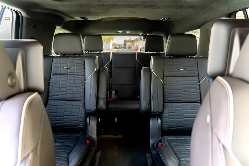 Cadillac Escalade Sport Platinum 6.2L V8 FULL OPTION Brand New 2023 - Image 18