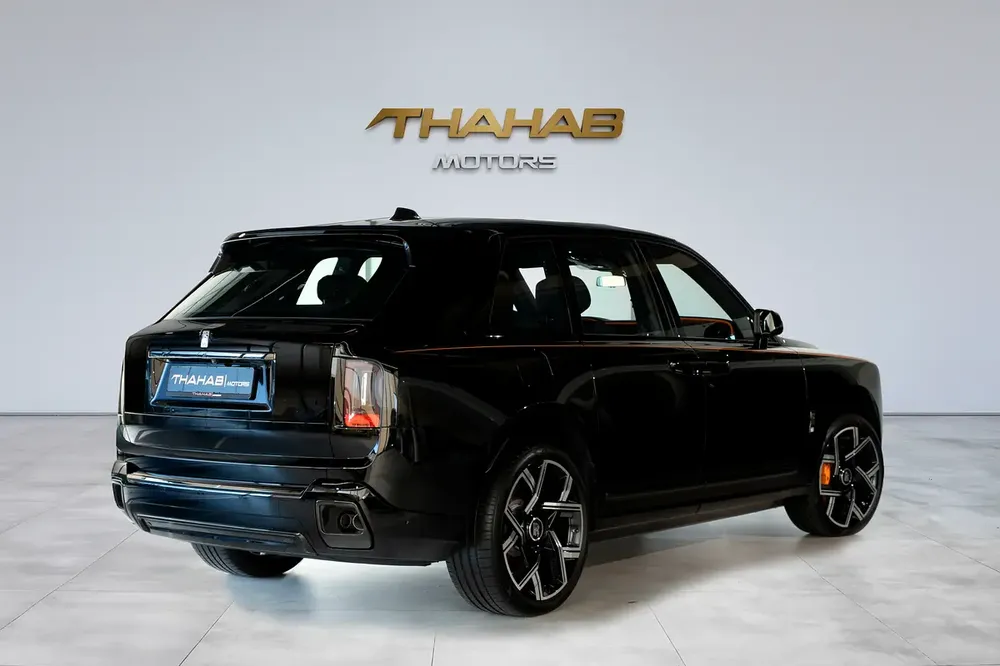 2025 | BRAND NEW | SPECIAL ORDER | CLOUD INTERIOR | ROLLS-ROYCE CULLINAN | BLACK BADGE | EUROPEAN - Image 4