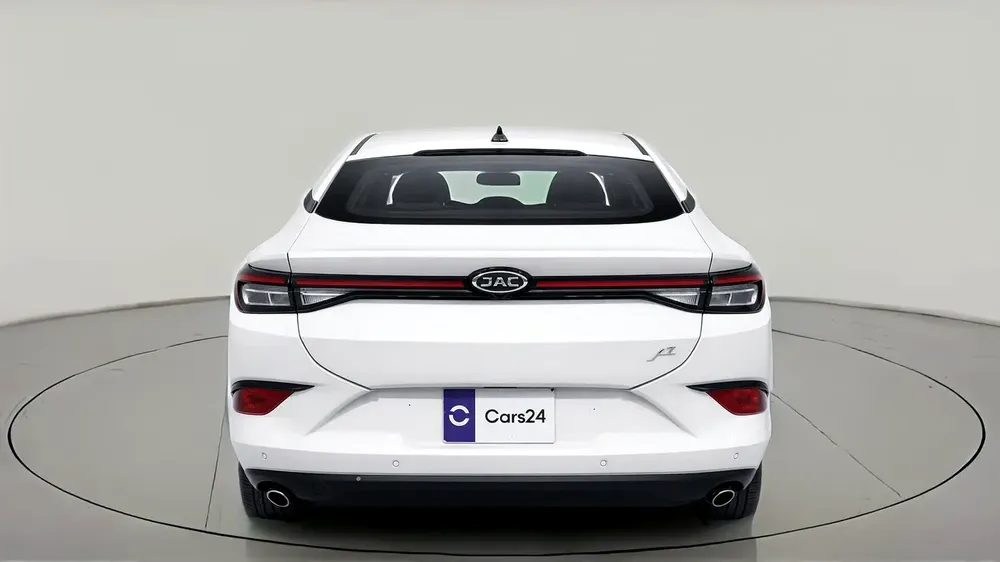 AED 532/month | 0 DP | Free 1 Month Warranty | Service History | 30 Day Return | JAC J7 2023 - Image 4