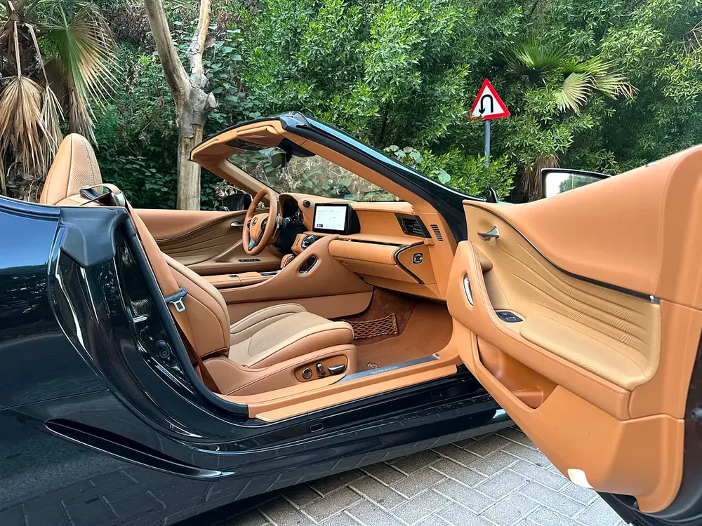 2024 Lexus LC 500 Convertible | 5.0L V8 Performance 471 HP | 5,000 KM | Luxury | Like New - Image 18