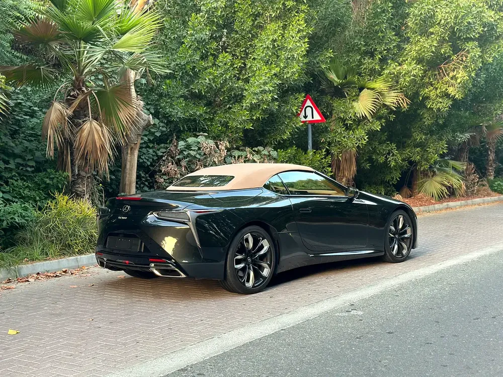 2024 Lexus LC 500 Convertible | 5.0L V8 Performance 471 HP | 5,000 KM | Luxury | Like New - Image 9