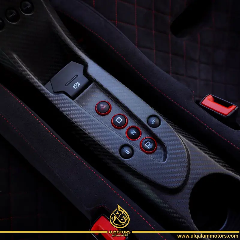 2015 MCLAREN P1  ( 1 OF 5 )  CARBON SERIES  GCC DONE ONLY 2000KM - Image 14