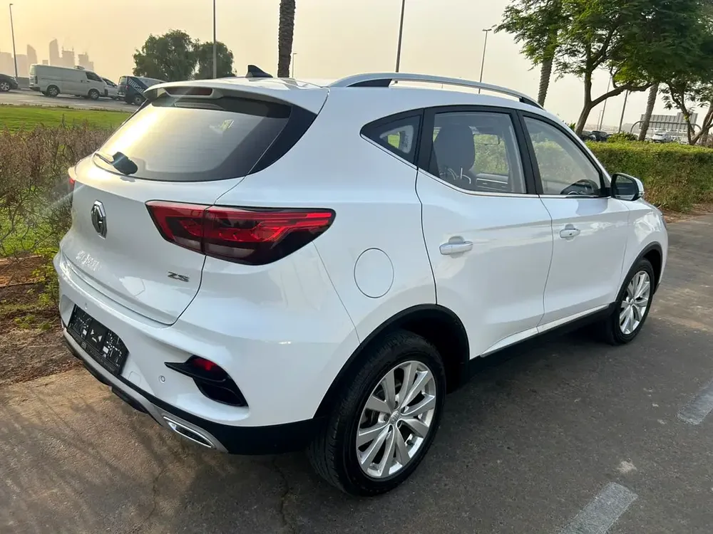 620/Month | MG Zs 2022 | Gcc | Single owner | Bank Loan @ 0% Down Payment - Image 4