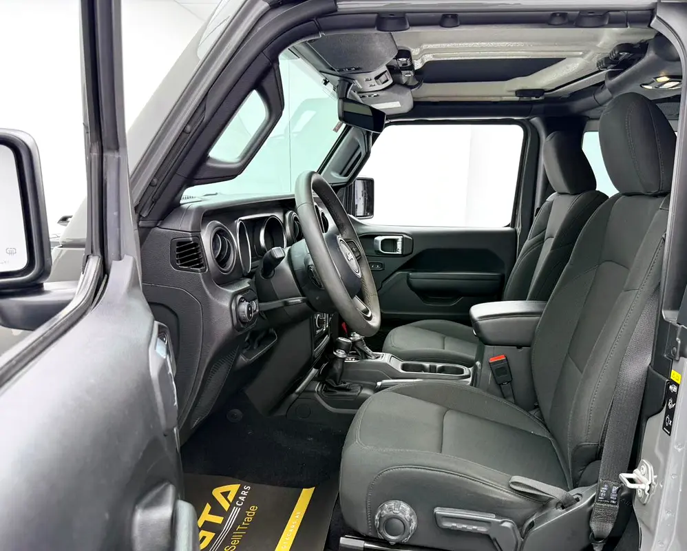 2023 Jeep Wrangler Sport, Warranty, Full Service history, GCC - Image 11