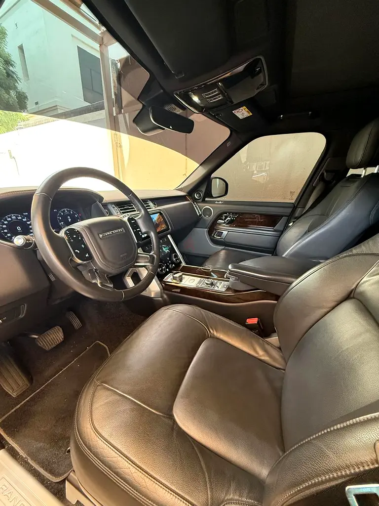 Range Rover HSE 2020 | GCC | 65,000 KM | First Owner | Al Tayer Maintained - Image 5