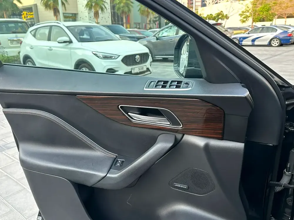 2019 Jaguar F - Pace Prestige 25t AWD - Image 14