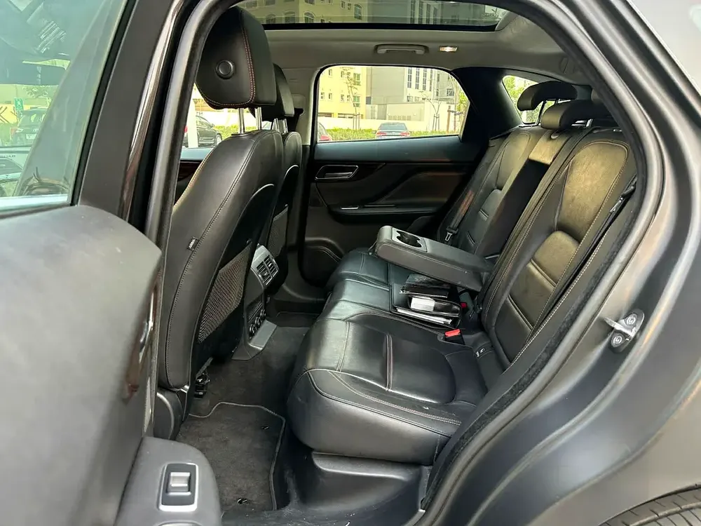 2019 Jaguar F - Pace Prestige 25t AWD - Image 18
