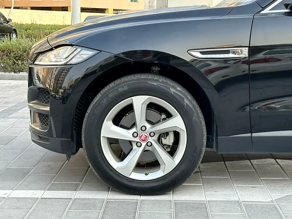 2019 Jaguar F - Pace Prestige 25t AWD - Image 6