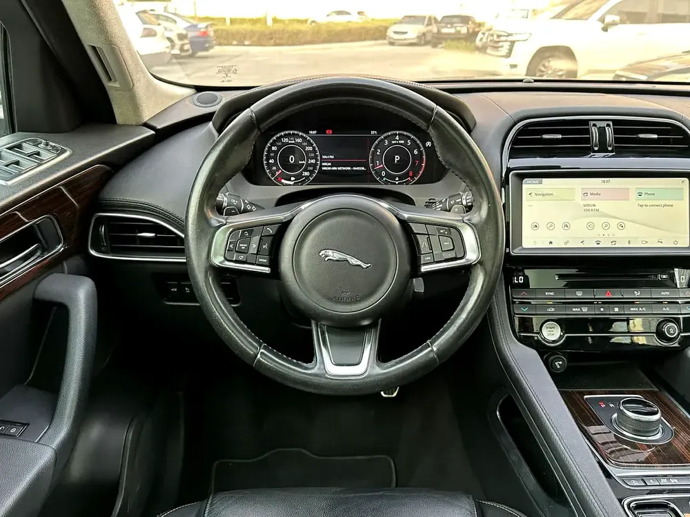 2019 Jaguar F - Pace Prestige 25t AWD - Image 8
