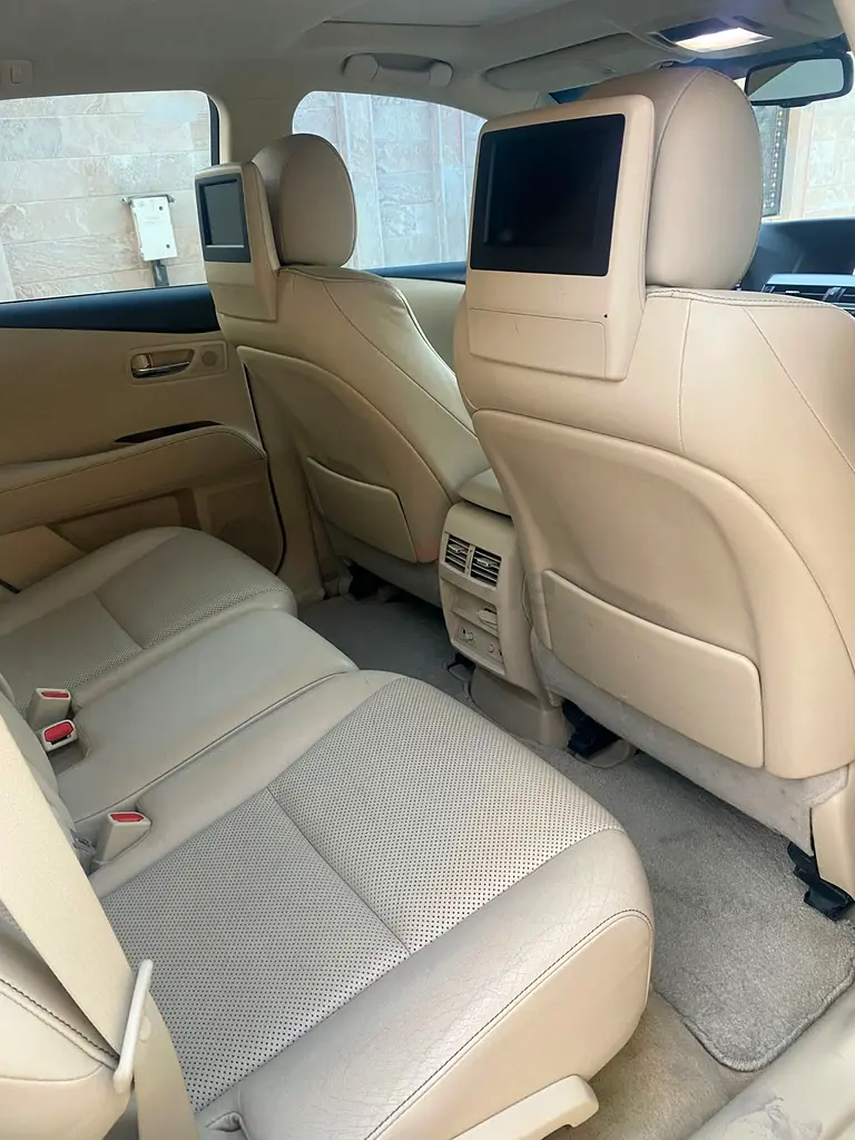 Lexus RX350 (2015) | Full Option | Platinum | 149k KM - Image 11