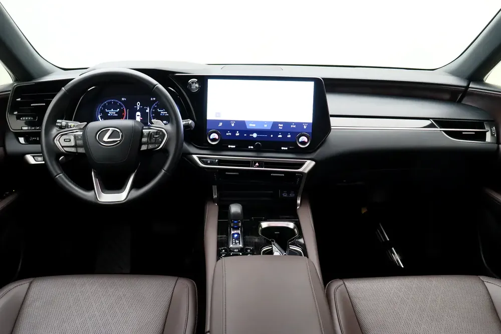**Special offer** 2025 RX350 Prestige 2.4L Turbo - Image 11