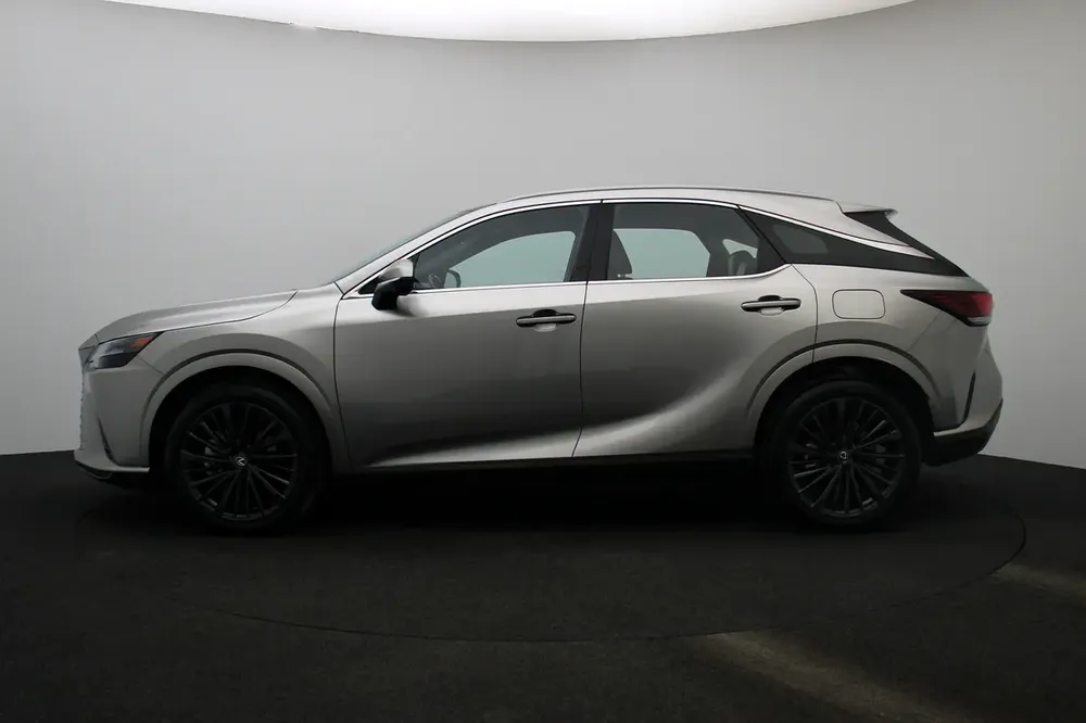 **Special offer** 2025 RX350 Prestige 2.4L Turbo - Image 6