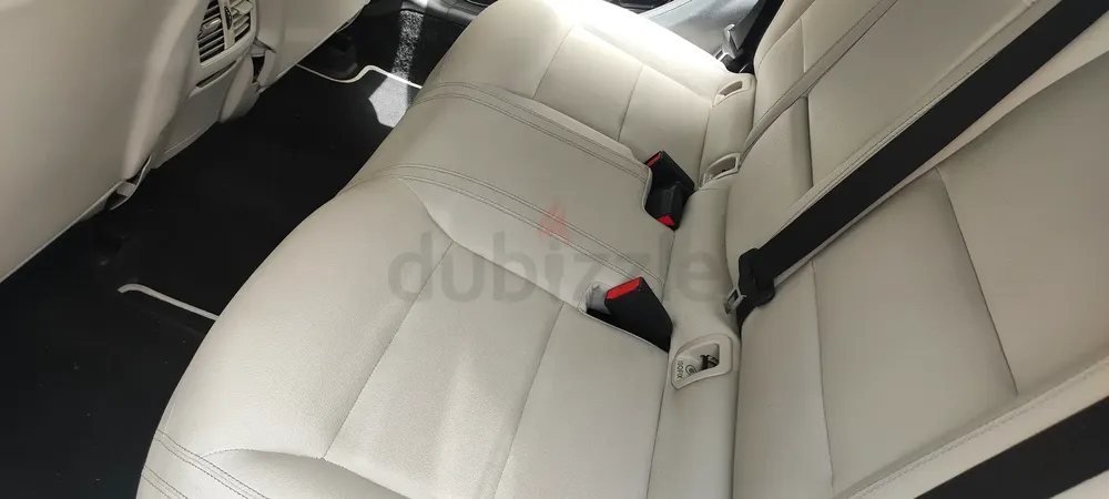 Mercedes-Benz CLA 250 - 2017 Lady driven nice Condition - European Specs - Image 10