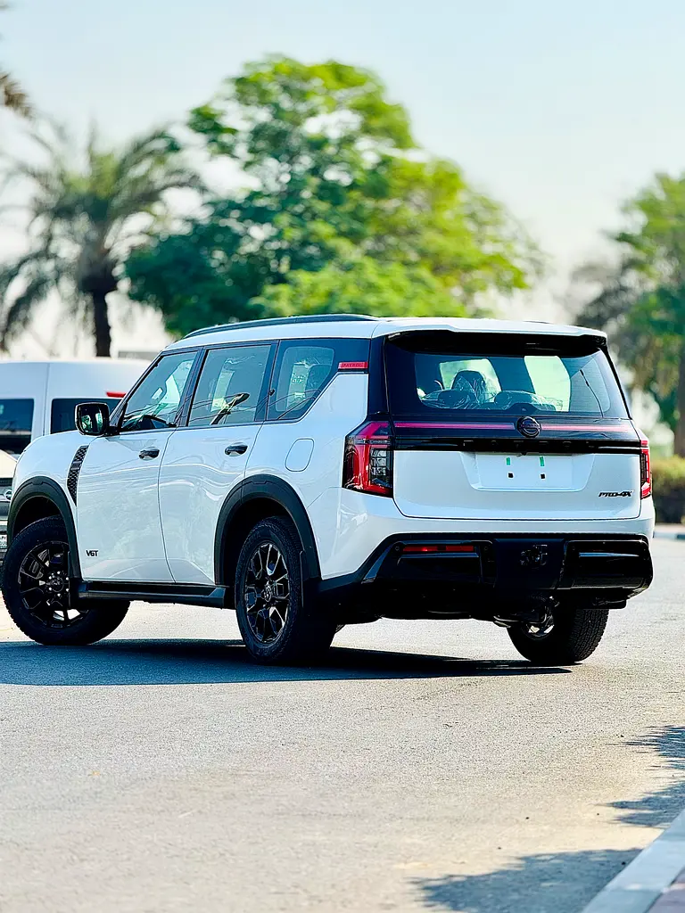 NISSAN PATROL LE PRO4X NEW CAR 2026 GCC - Image 18