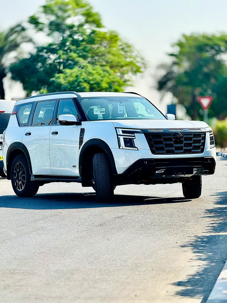 NISSAN PATROL LE PRO4X NEW CAR 2026 GCC - Image 4