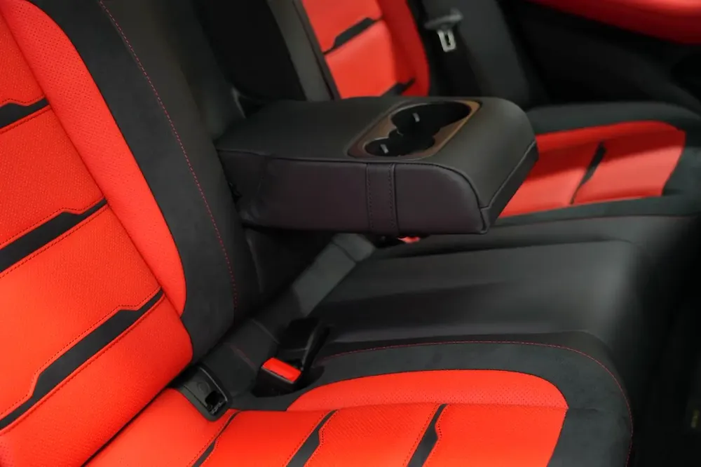 2025 Mercedes-Benz GLE 53 AMG Coupe - GCC Specs - Brand New - Image 17