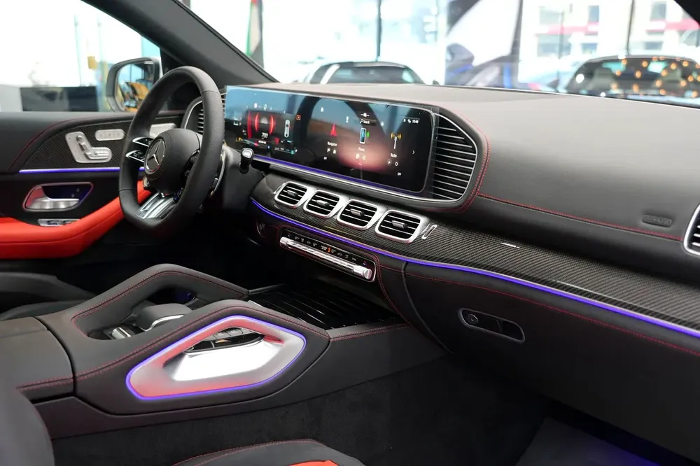 2025 Mercedes-Benz GLE 53 AMG Coupe - GCC Specs - Brand New - Image 9