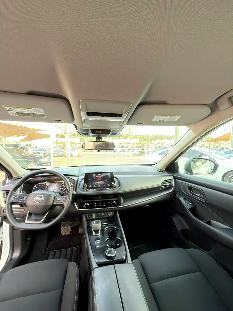 2025 NISSAN ROGUE S | 1150 AED/ MONTH | LOW MILEAGE | PERFECT CONDITION - Image 14