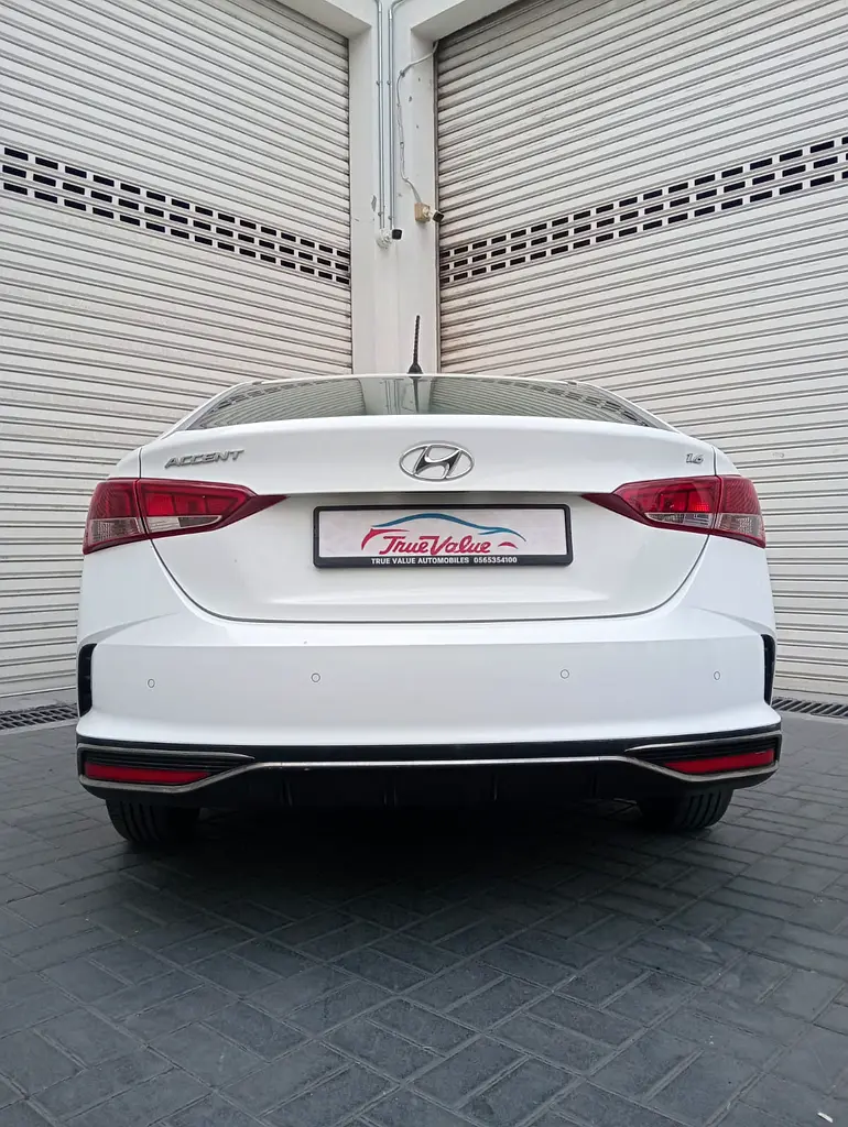 Hyundai accent 2022 1.6 gcc accident free single owner - Image 18