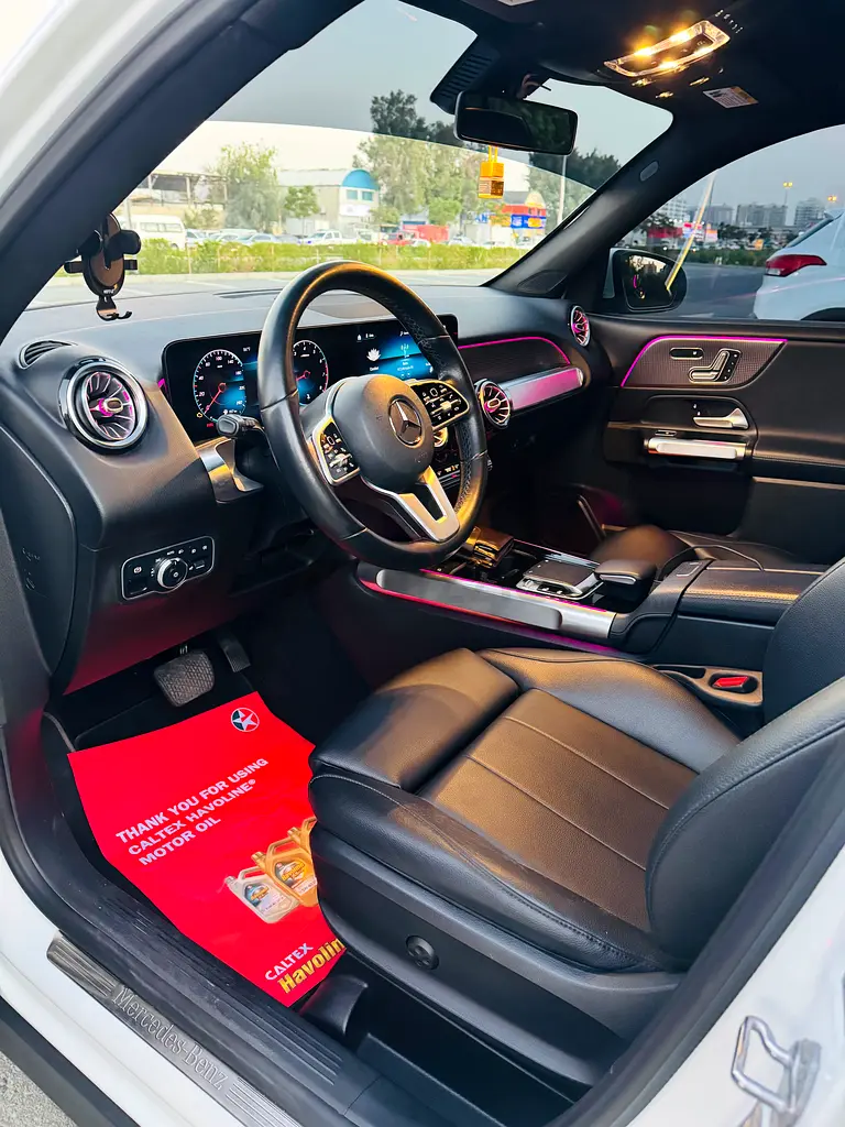 2020 Mercedes-Benz GLB 250 - American Specs - Pristine Condition - Image 12