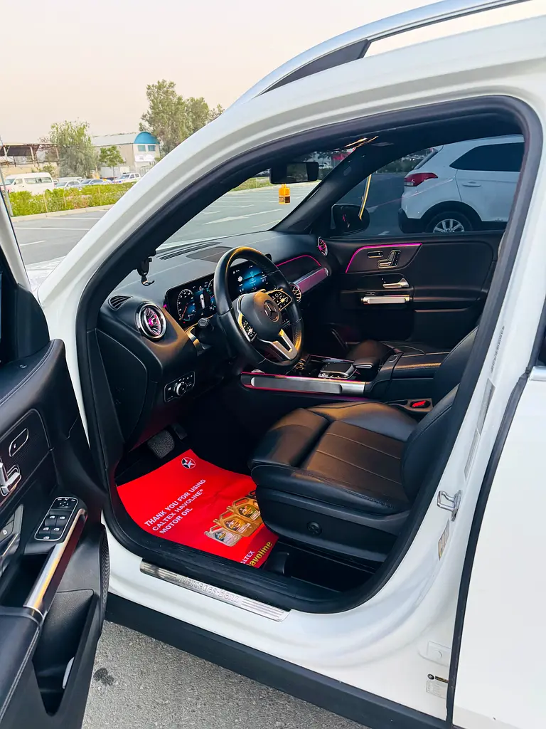 2020 Mercedes-Benz GLB 250 - American Specs - Pristine Condition - Image 15