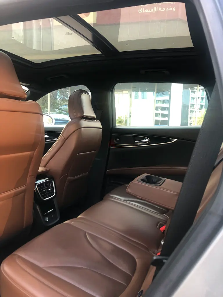Lincoln Nautilus 2023 | Excellent Condition | Luxury SUV - Image 12