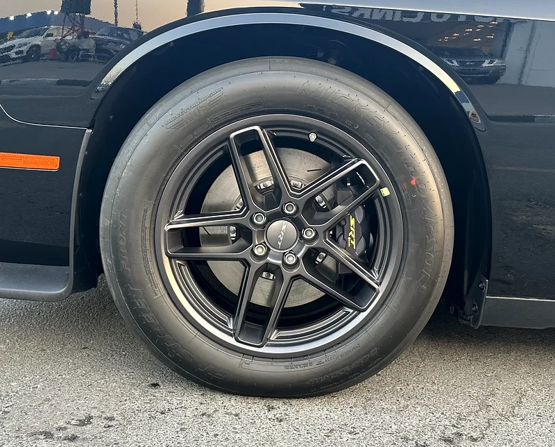 Dodge challenger DEMON 170 (2023 0km) - Image 13