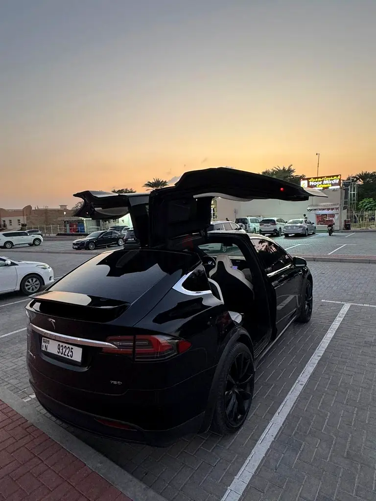 Tesla Model X 75D 2018 GCC Specs - Low Mileage  Pristine Condition - Image 7