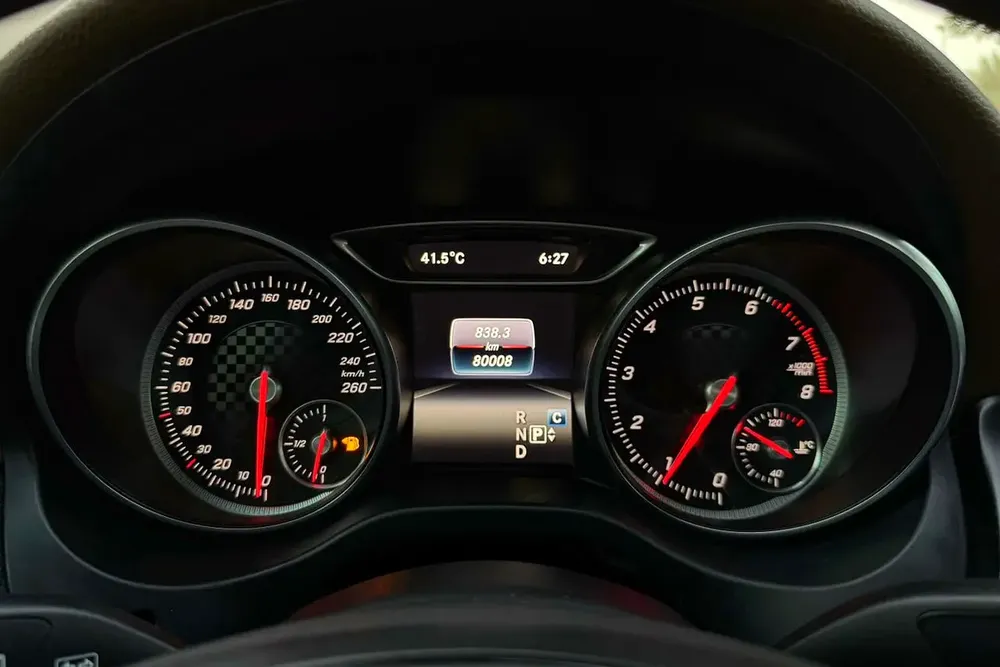 Mercedes-Benz GLA250 4Matic 2020 / 2.0L - 4 Cylinder Turbo / Single Owner / 2 Keys / GCC Spec - Image 16