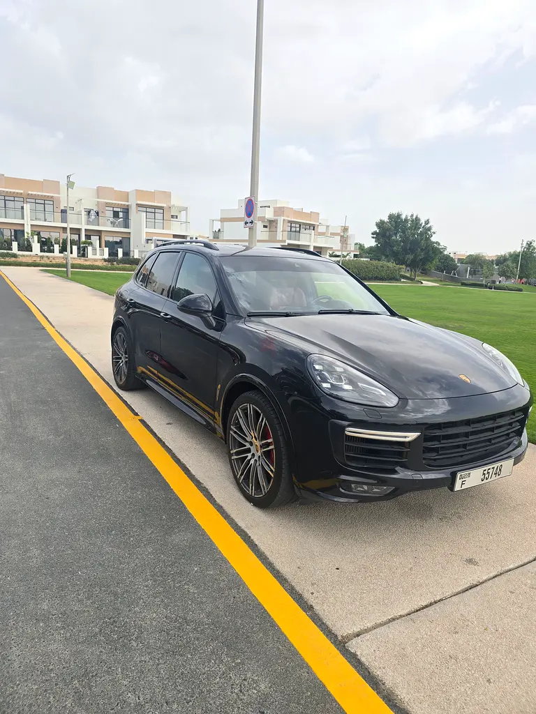 Porsche Cayenne GTS 2016 GCC Specs - Image 7