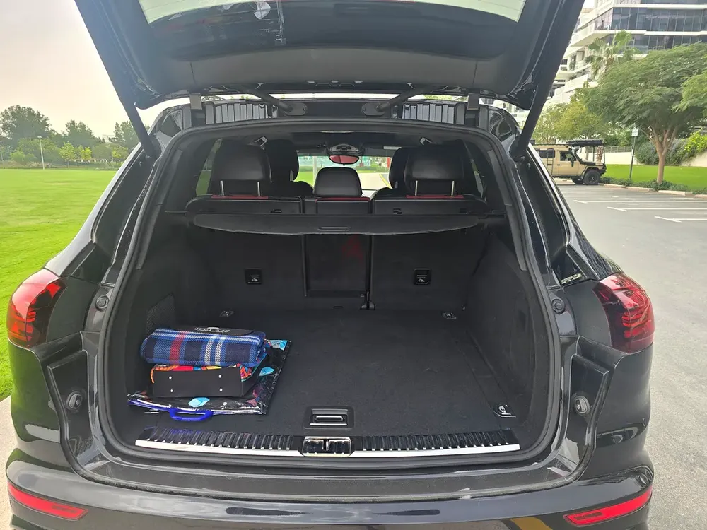 Porsche Cayenne GTS 2016 GCC Specs - Image 8