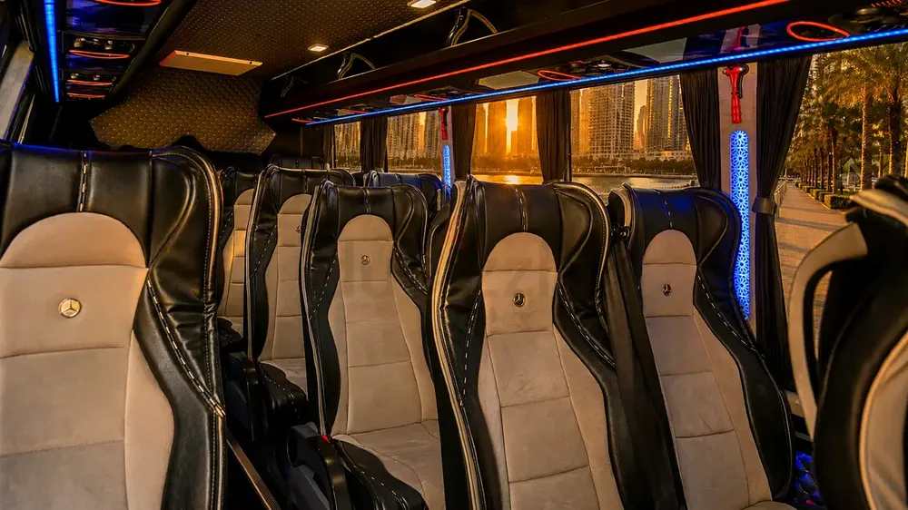 Mercedes-Benz Sprinter 519 CDI 2020 GCC Specs - Luxury Commercial Van - Image 11