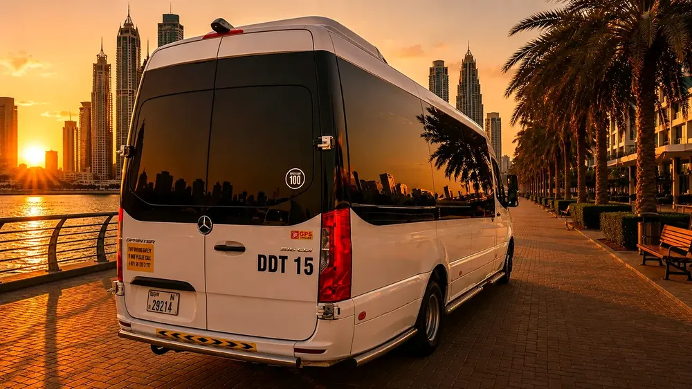 Mercedes-Benz Sprinter 519 CDI 2020 GCC Specs - Luxury Commercial Van - Image 4