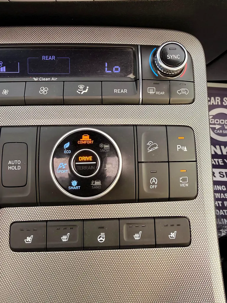Hyundai Palisade  2022 - 3.8 - V6 - Calligraphy - Fully Loaded - Image 5