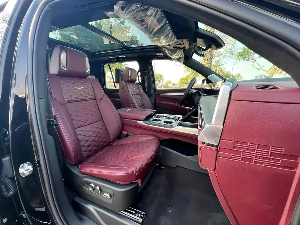 !! 2025 !! Cadillac | Escalade |  Sport | GCC | Under Dealers Warranty And Service Contract - Image 12