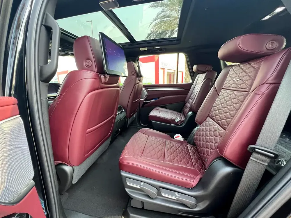 !! 2025 !! Cadillac | Escalade |  Sport | GCC | Under Dealers Warranty And Service Contract - Image 16