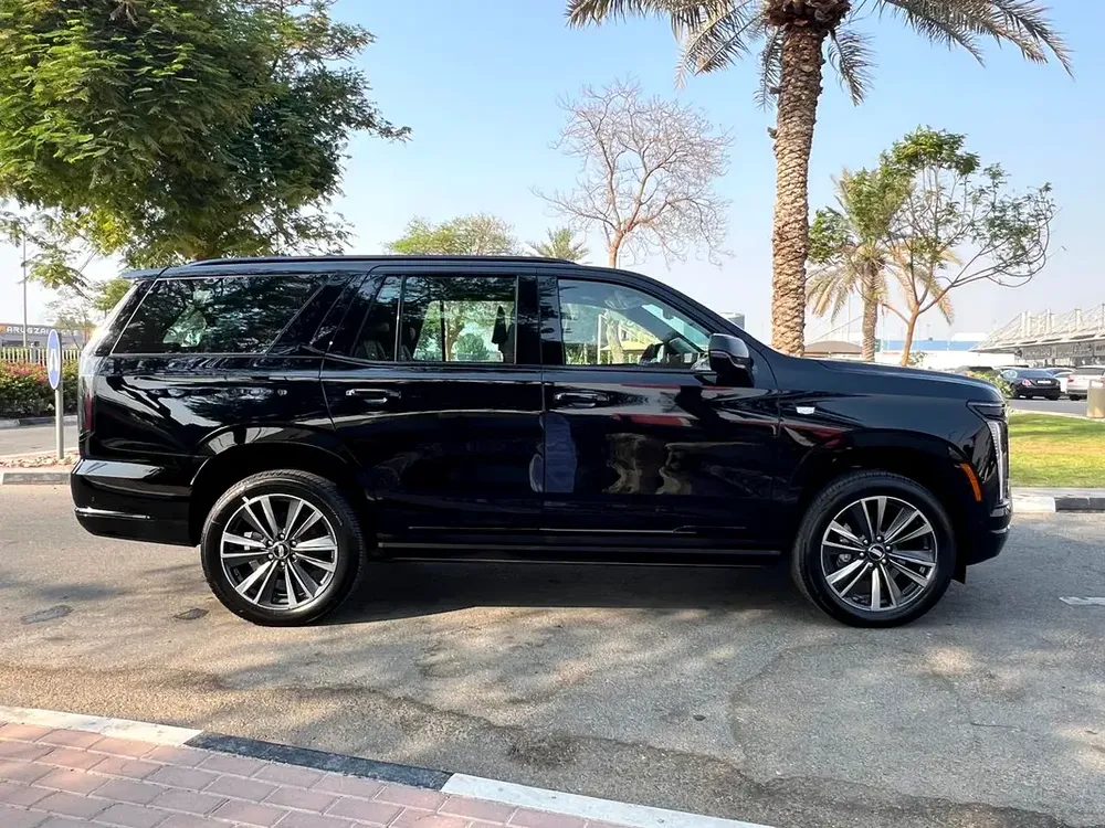 !! 2025 !! Cadillac | Escalade |  Sport | GCC | Under Dealers Warranty And Service Contract - Image 8