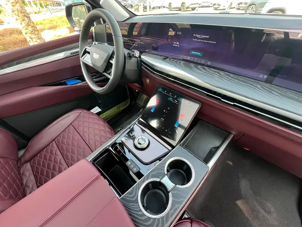!! 2025 !! Cadillac | Escalade |  Sport | GCC | Under Dealers Warranty And Service Contract - Image 9