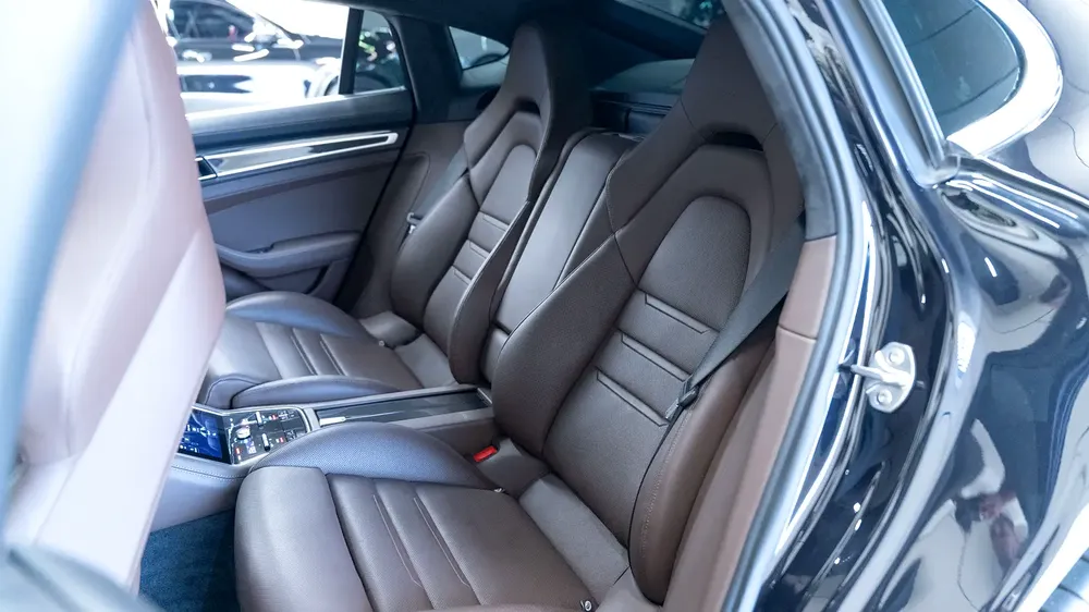 2018 Porsche Panamera Turbo - Japanese Specs - Image 20