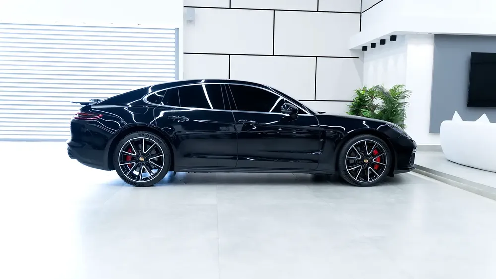 2018 Porsche Panamera Turbo - Japanese Specs - Image 5